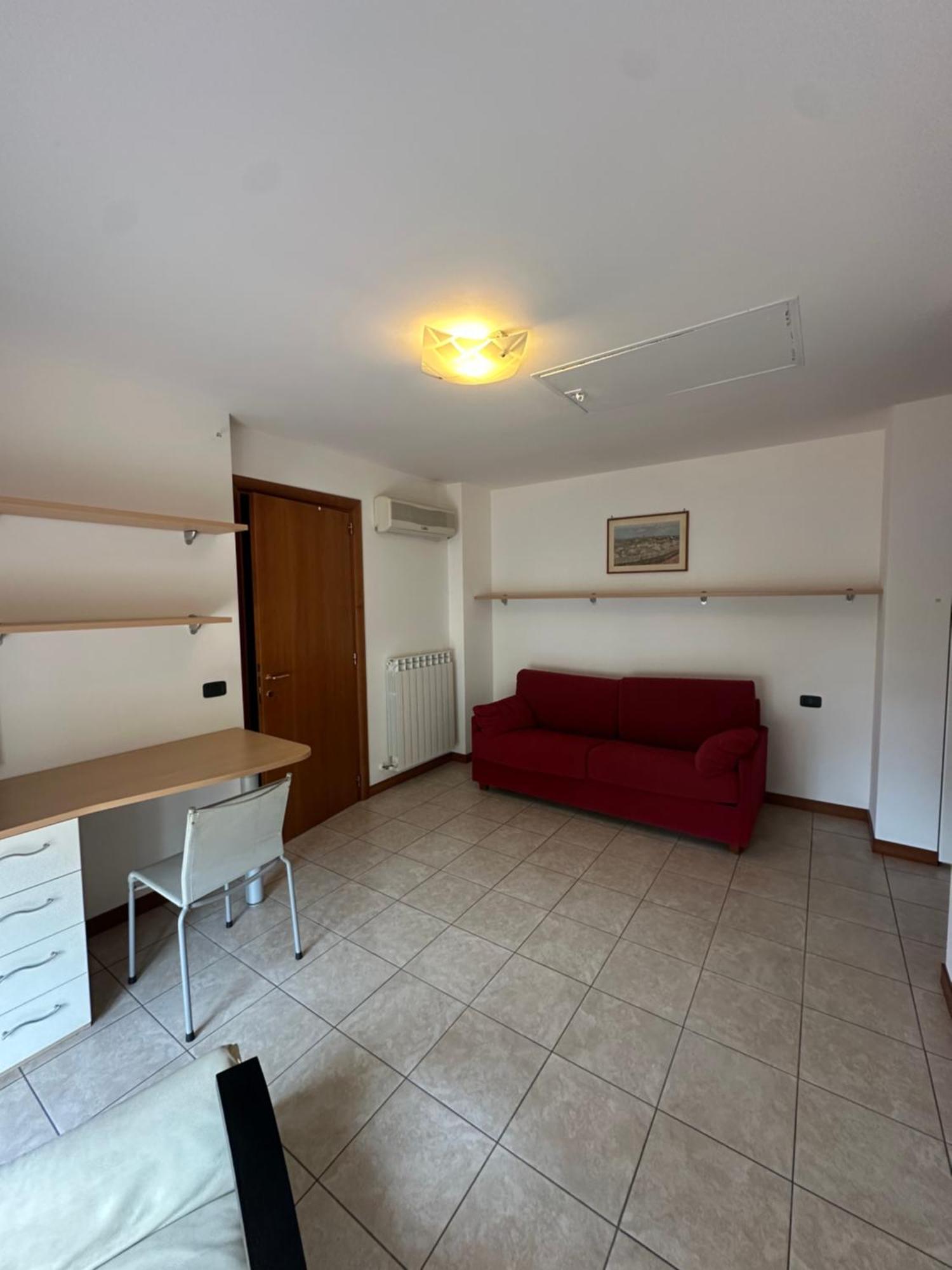 Hotel Holiday Martinsicuro Buitenkant foto